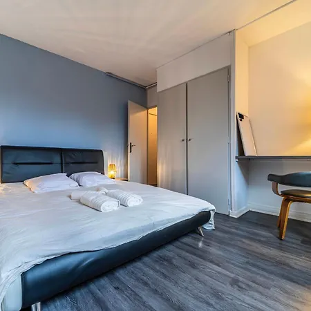 Apartment T2 Confort Au Pied De La Mairie *
